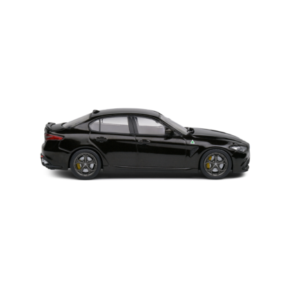 Solido Alfa Romeo Giulia Quadrifoglio - Black (2019) 1:43 - Image 5