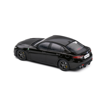 Solido Alfa Romeo Giulia Quadrifoglio - Black (2019) 1:43 - Image 7