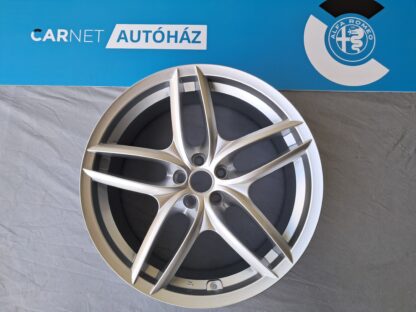 Felni - Alfa GT - 8J*18 - 156080511 - Image 2