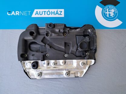 Motorburkolat - Alfa Giulietta - 46338674 - Image 3